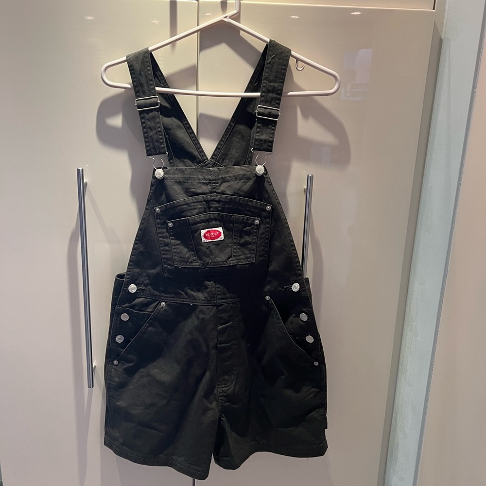 ✩ REVOLT DEADSTOCK CARPENTER OVERALL
SHORTS ✩